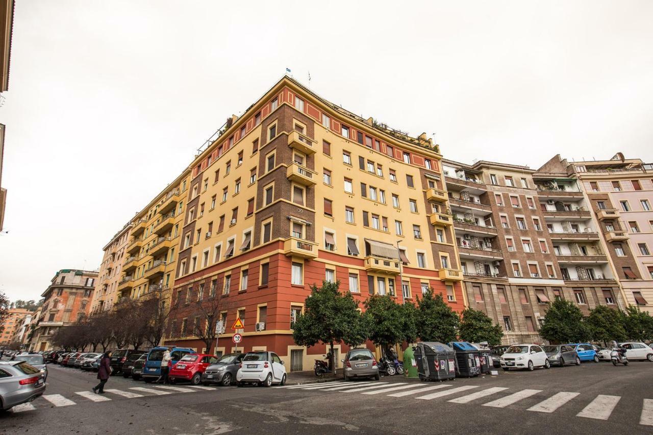 Insula Petri _ 2Bdr Apartment Roma Exterior foto